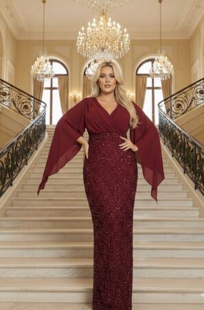 Büyük Beden V Yaka Bordo Pelerin Kollu Uzun Abiye Elbise – Işıltılı Şık Davet Elbisesi (40-62 Beden) ND4034 - Angelino Butik (1)