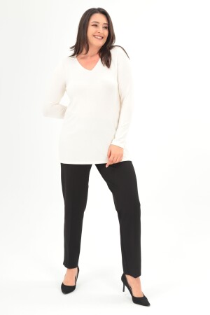 Trend42plus Büyük Beden V Yaka Yırtmaçlı Basic Ekru Bluz - 2