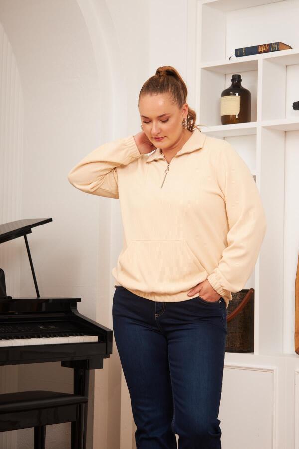 Büyük Beden Yakası Fermuarlı Sweatshirt Ekru - 6