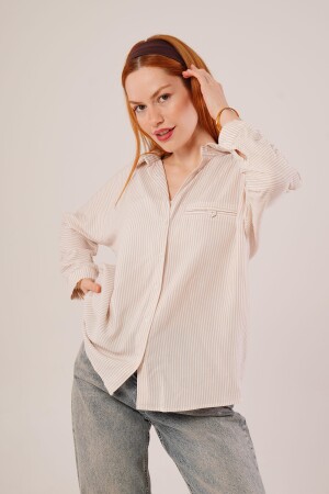 Cep Detay Çizgili Oversize Krem Gömlek - ANGELINO BuyukBedeniz