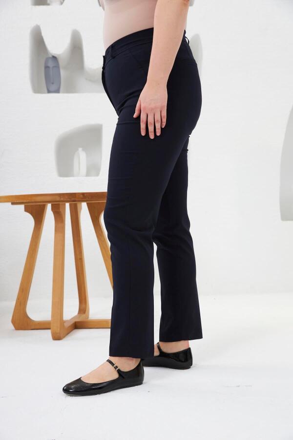 Cep Detaylı Büyük Beden Kumaş Pantolon Lacivert - 2