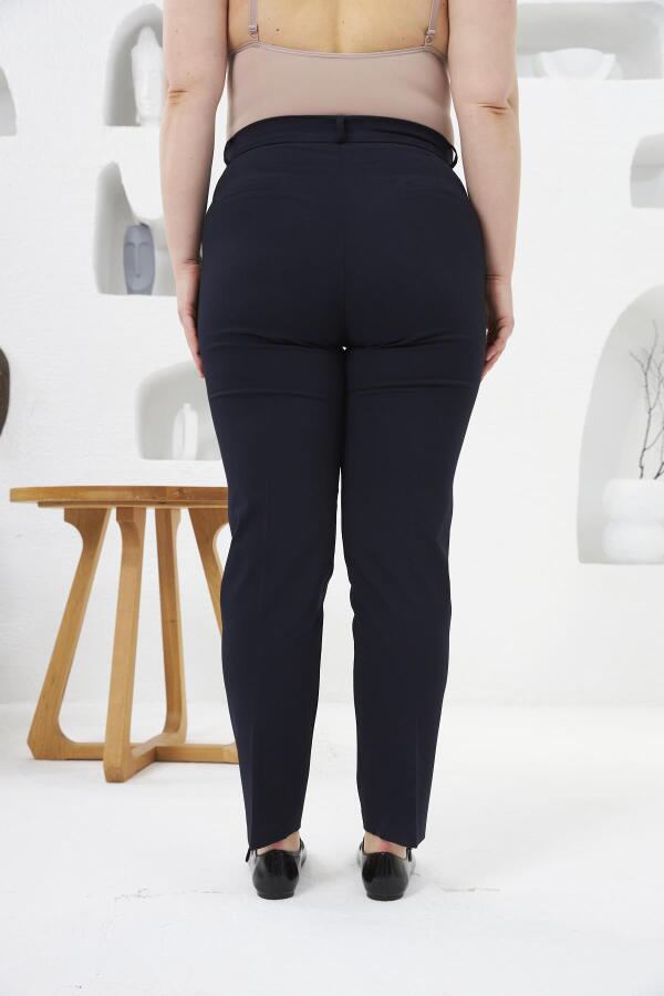 Cep Detaylı Büyük Beden Kumaş Pantolon Lacivert - 3