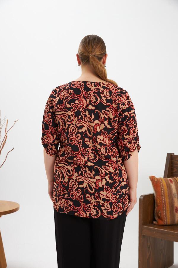 Çiçek Desenli Büyük Beden Bluz Siyah - 5