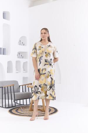 Çiçek Desenli Büyük Beden Sarı Elbise - 6