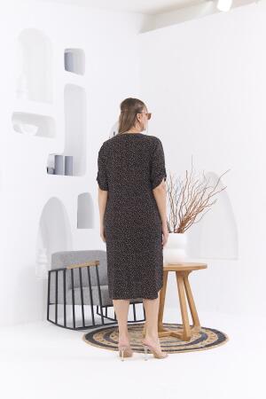 Çıtır Çiçek Desenli Büyük Beden Siyah Elbise - 5