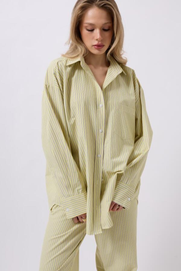 Çizgili Cep Detay Gömlek - 3