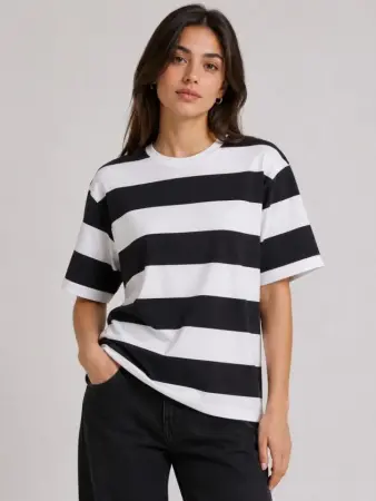 Çizgili Oversize Tişört Bisiklet Yaka Kısa Kol Yazlık T-Shirt - Siyah - 1