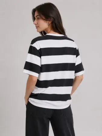 Çizgili Oversize Tişört Bisiklet Yaka Kısa Kol Yazlık T-Shirt - Siyah - 2