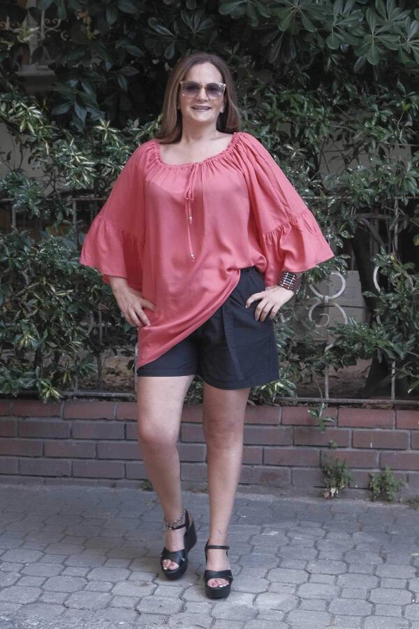 Large Size Tunic with Elastic Collar and Flounce Coral - 3
