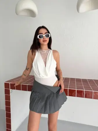 Dantel Detaylı Derin Dekolte Body Şık Kolsuz Yazlık Bodysuit - Beyaz - 3