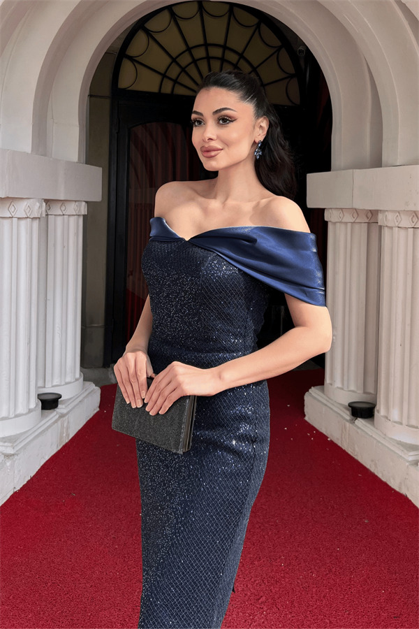 Dantel Payet Kumaş Düşük Omuzlu Kalem Elbise - LACİVERT - 4