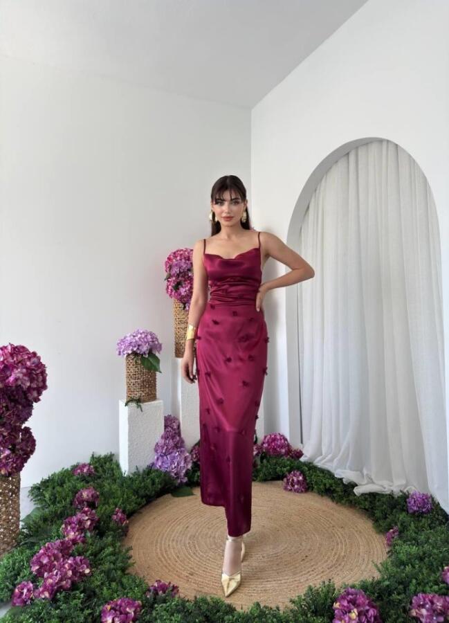 Dora Çiçek Detaylı Elbise - 3
