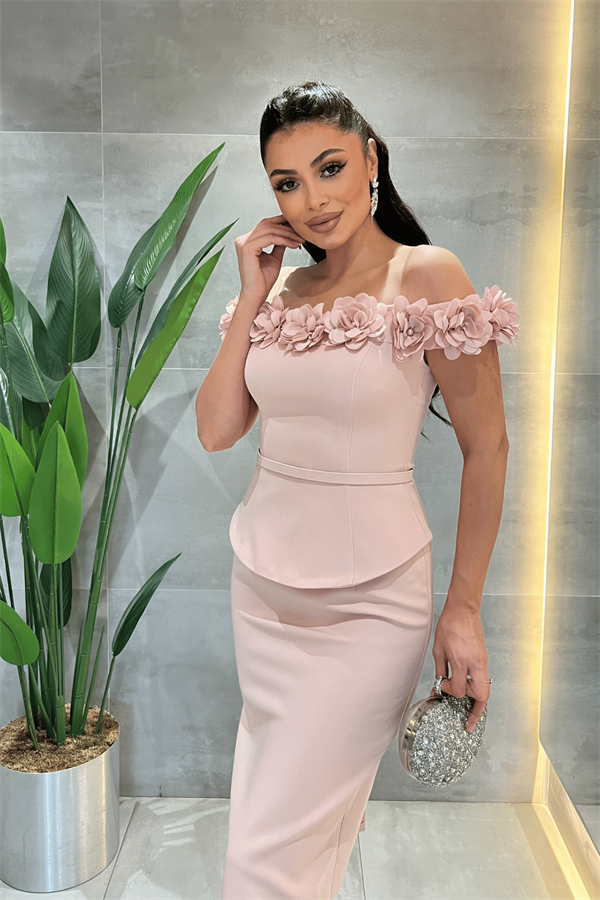 Double Kumaş Çiçek Detaylı Kalem Elbise - PUDRA - 4