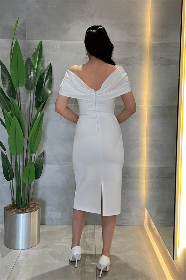 Double Kumaş Taş Detaylı Kayık Yaka Kalem Elbise - BEYAZ - 5