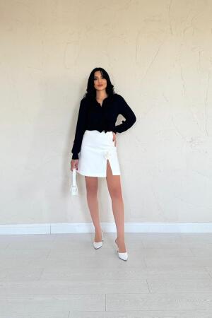 Ekru Yırtmaçlı Gül Detaylı Mini Etek - ANGELINO BuyukBedeniz