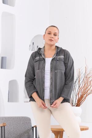 Fermuar Detaylı Kapşonlu Büyük Beden Füme Yıkamalı Ceket - RMG