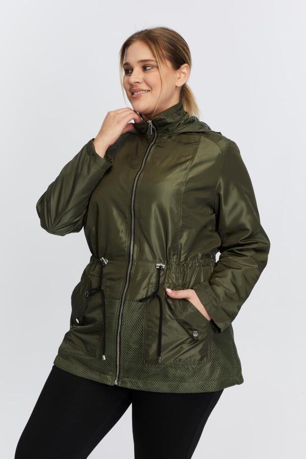 File Detaylı Büyük Beden Haki Trençkot - 5