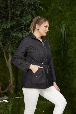 File Detaylı Büyük Beden Siyah Trençkot - RMG (1)