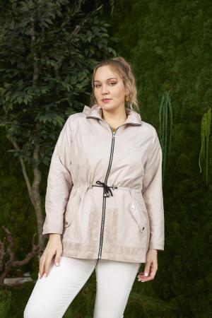 File Detaylı Büyük Beden Trençkot Krem - RMG