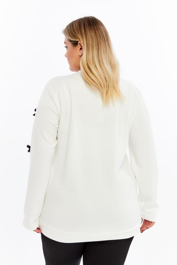 Fiyonk Detaylı Büyük Beden Sweatshirt Ekru - 7