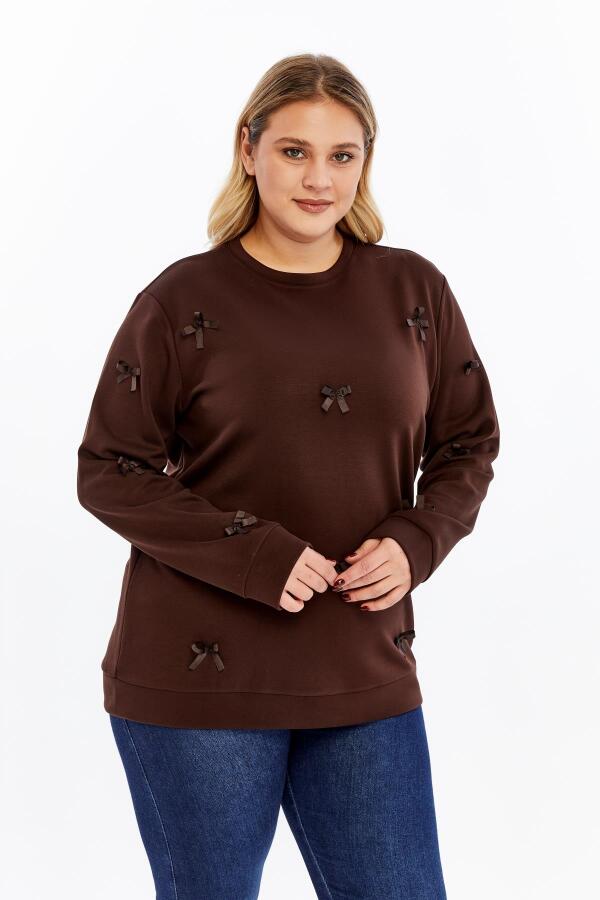 Fiyonk Detaylı Büyük Beden Sweatshirt Kahve - 2