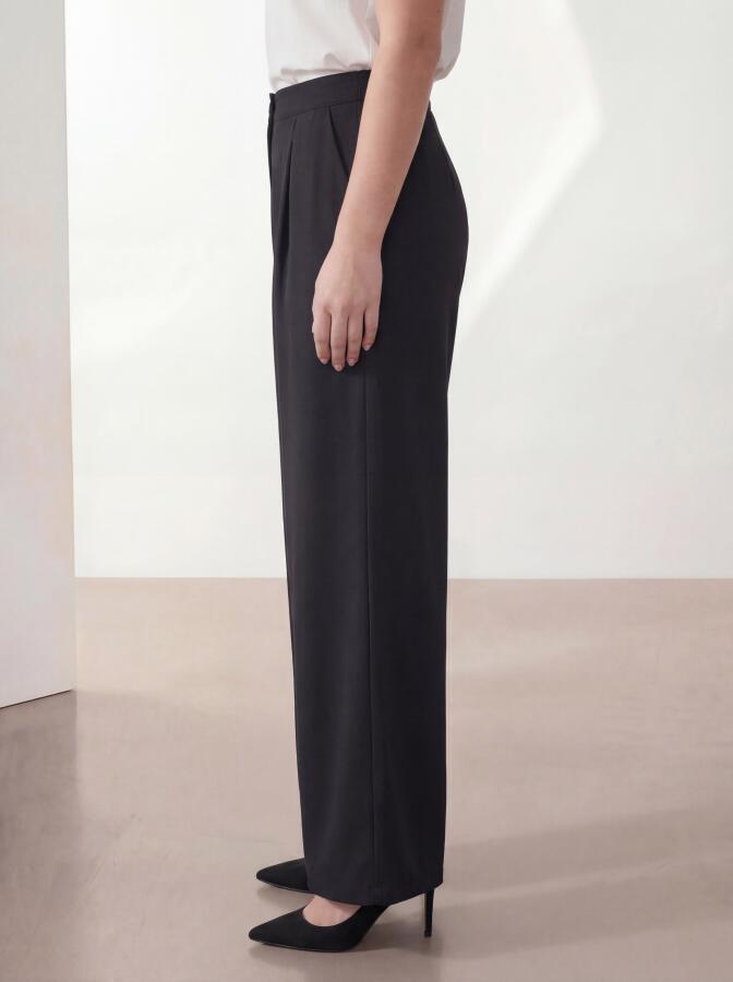 Geniş Paça Kadın Büyük Beden Kumaş Pantolon Siyah - 2