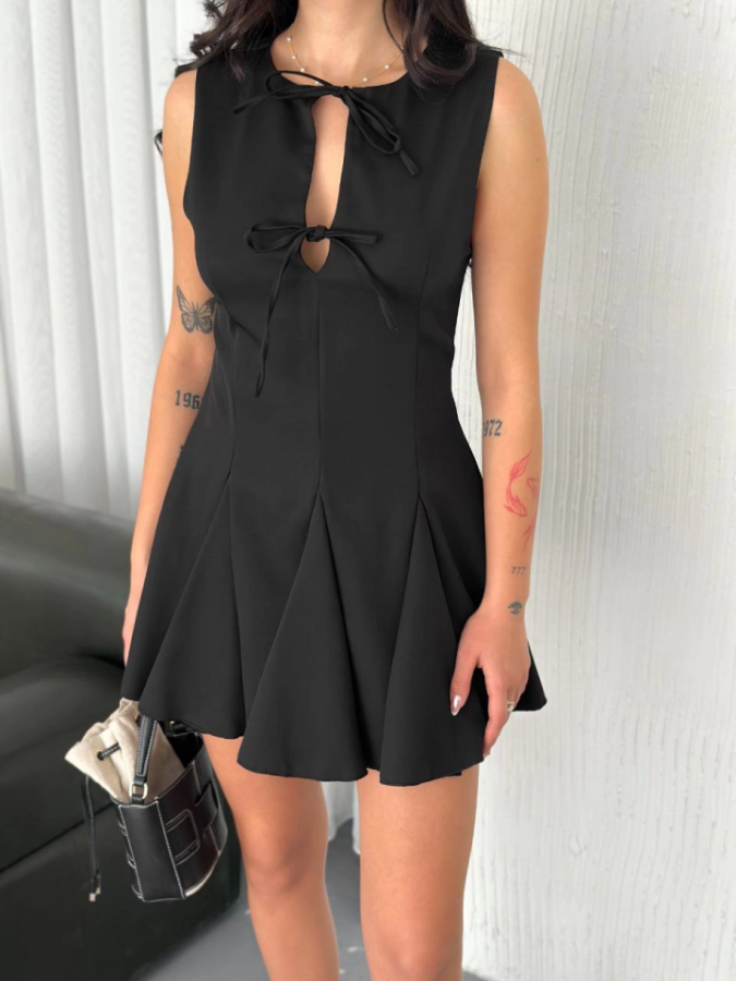 Göğüs Bağlamalı Kolsuz Mini Boy Elbise - Siyah - 1