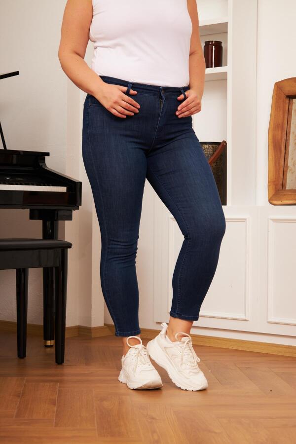 Gold Düğme Detay Büyük Beden Koyu Lacivert Pantolon - 2