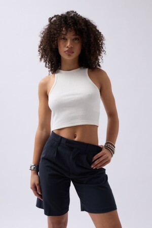 Halter Yaka Crop - 1