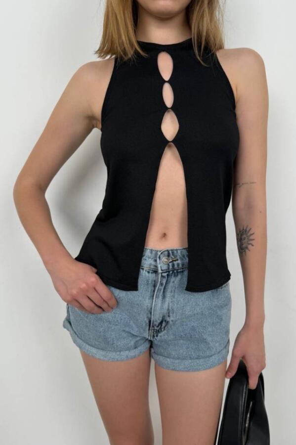 Halter Yaka Göğüs Detay Bluz - 2