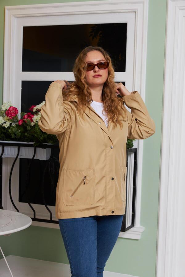 İç Astar Ekose Detaylı Büyük Beden Bej Trençkot - 2