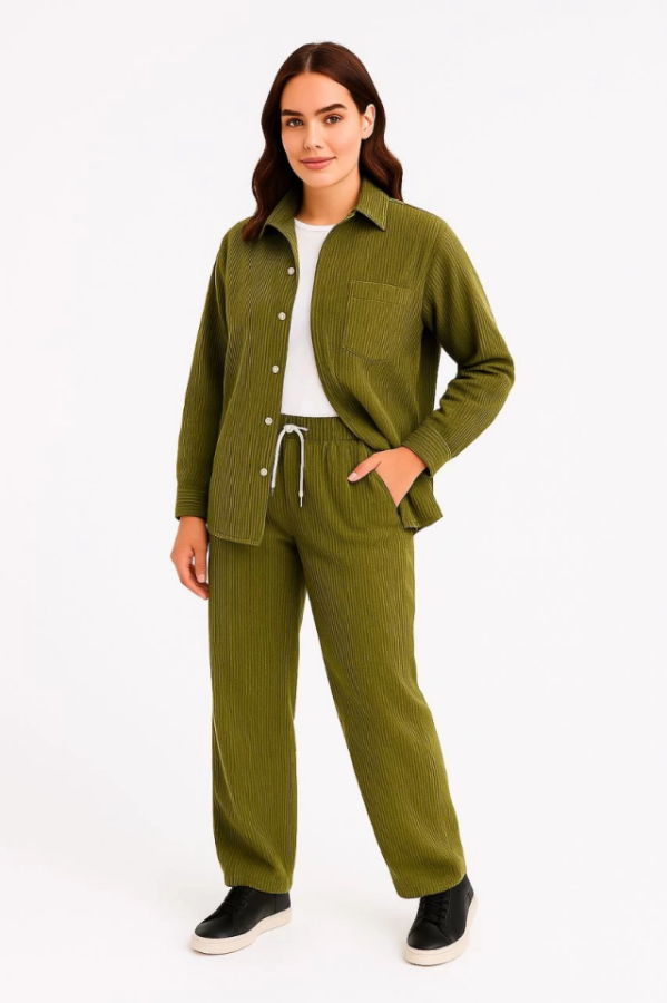 Kadife Oversize Takım – Gömlek Ve Pantolon İkili Set Füme Corduroy Şıklığı, Rahat Ve Zarif Duruş Yumuşak Dokulu Kadife Kumaş, Düğmeli Gömlek Üst Ve Lastikli Pantolon Alt Parça Ile Gün Boyu Konfor- Haki - 3
