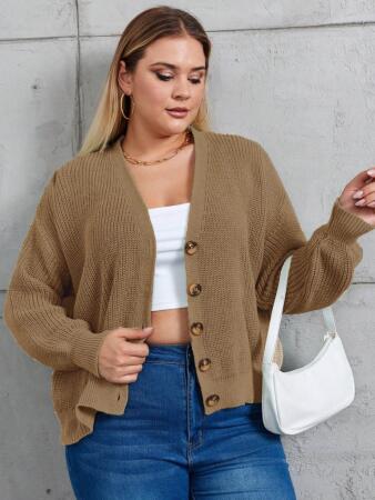 Kadın Beş Düğme Büyük Beden Triko Hırka - ANGELINO BuyukBedeniz