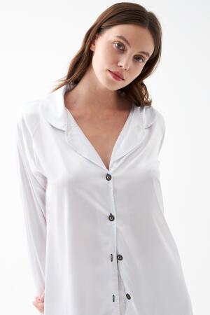Kadın Beyaz Oversize Saten Pijama Takımı - 4