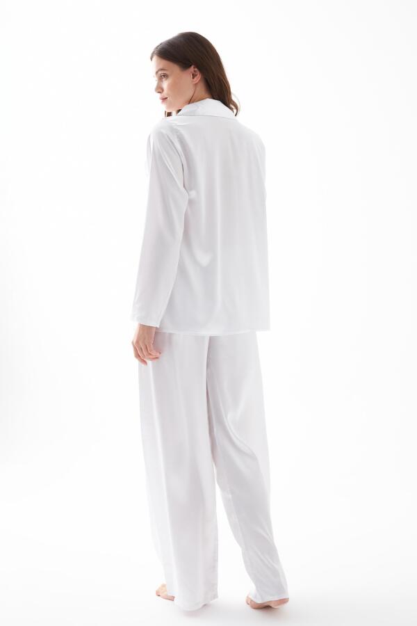 Kadın Beyaz Oversize Saten Pijama Takımı - 6