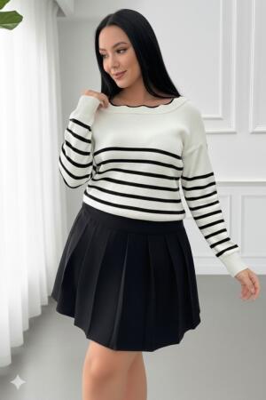 Kadın Beyaz Sırt Bağlama Detaylı çizgi Desen Triko Bluz - 3