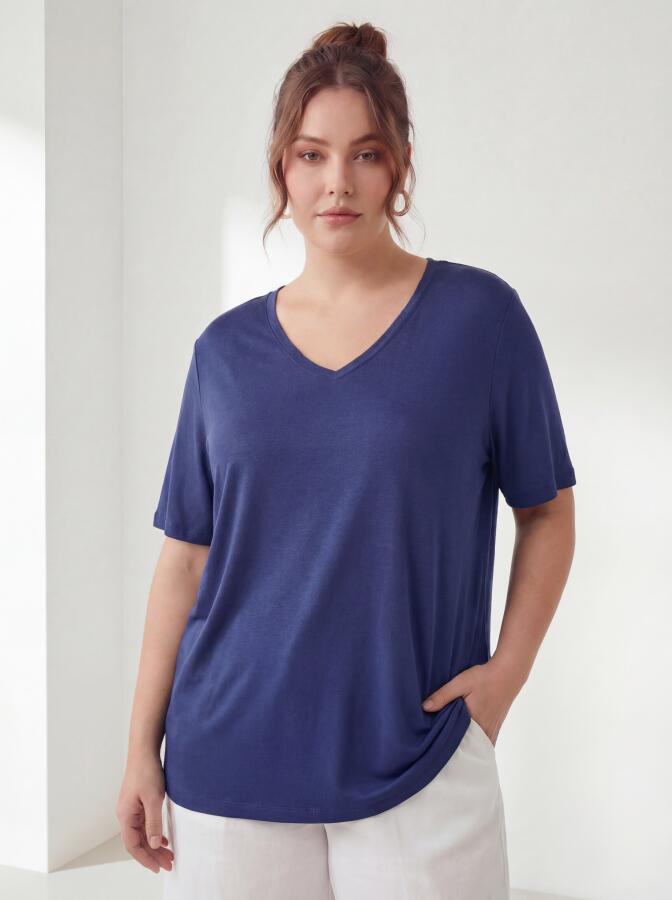 Kadın Büyük Beden V Yaka Tişört Lacivert - 1