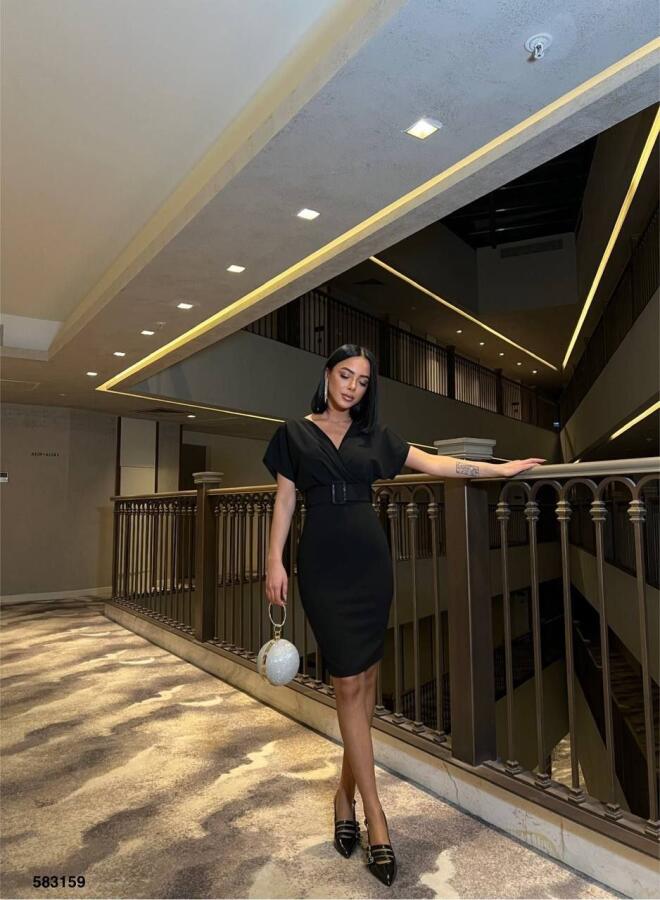 Kadın Dalgıç Krep V Yaka Ve Sırt Dekolte Detaylı Elbise - 1