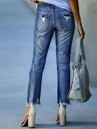 Kadın Dar Kesim Cepli önden Yırtık Desenli Denim Pantolon - 4
