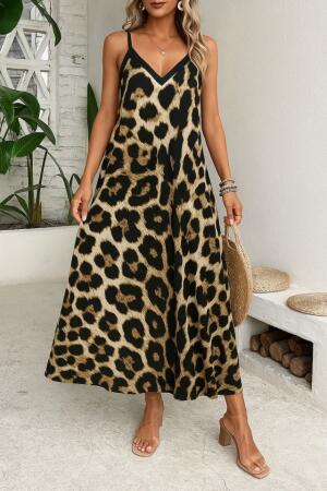 Kadın Ip Askılı Geniş V Yakalı Leopar Desenli Süprem Elbise - ANGELINO BuyukBedeniz