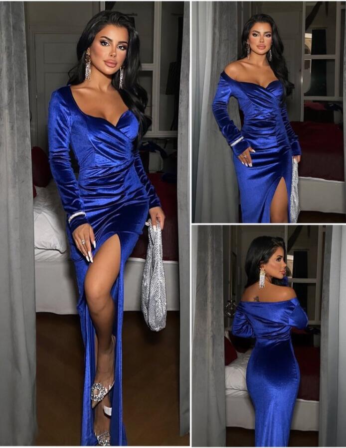 Kadın Kadife Kumaş Kalp Yaka Yırtmaç Detaylı Maxi Boy Elbise - 7