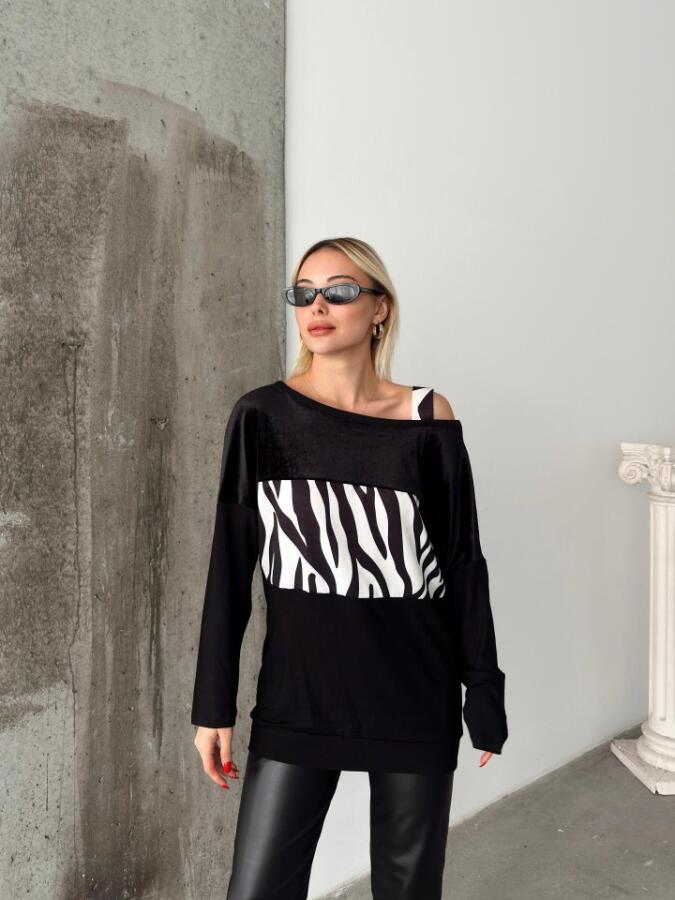 Kadın Kadife Kumaş Zebra Desenli Omuz Detay Uzun Kollu Bluz - 3