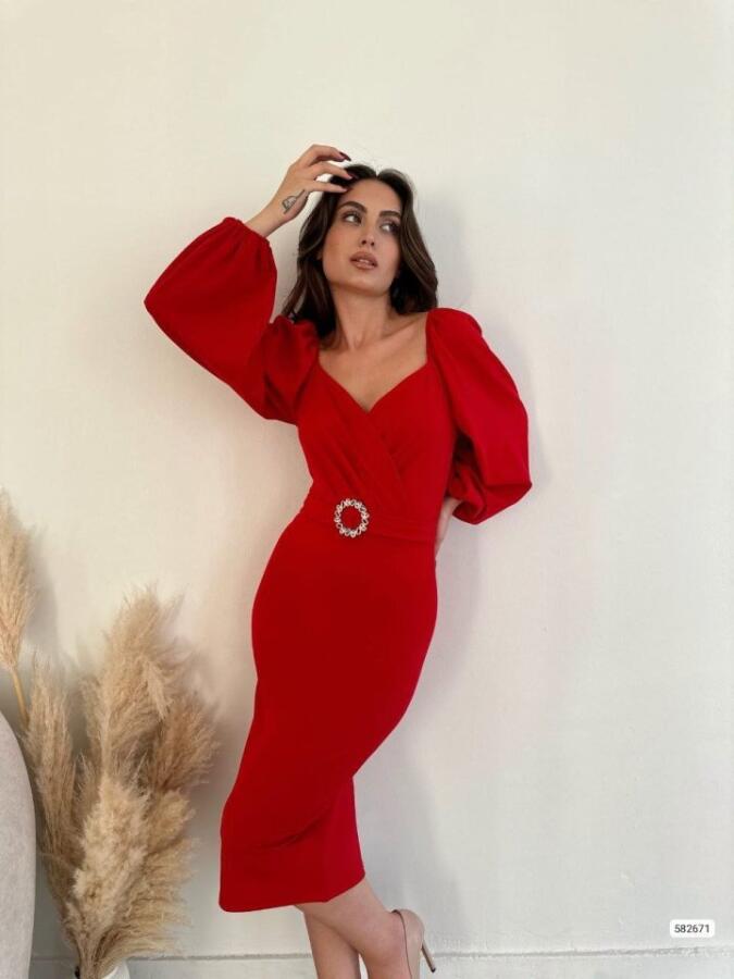 Kadın Kalp Yaka Sırt Dekolteli Kemer Toka Detay Midi Boy Elbise - 1
