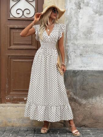 Kadın Kısa Kelebek Kollu Kruvaze Yakalı Desenli Süprem Elbise - 4