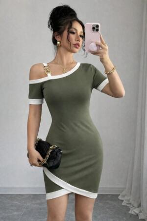 Kadın Kısa Kollu Asimetrik Kesim Yaka şerit Ve Aksesuar Detaylı Modal Elbise - 1