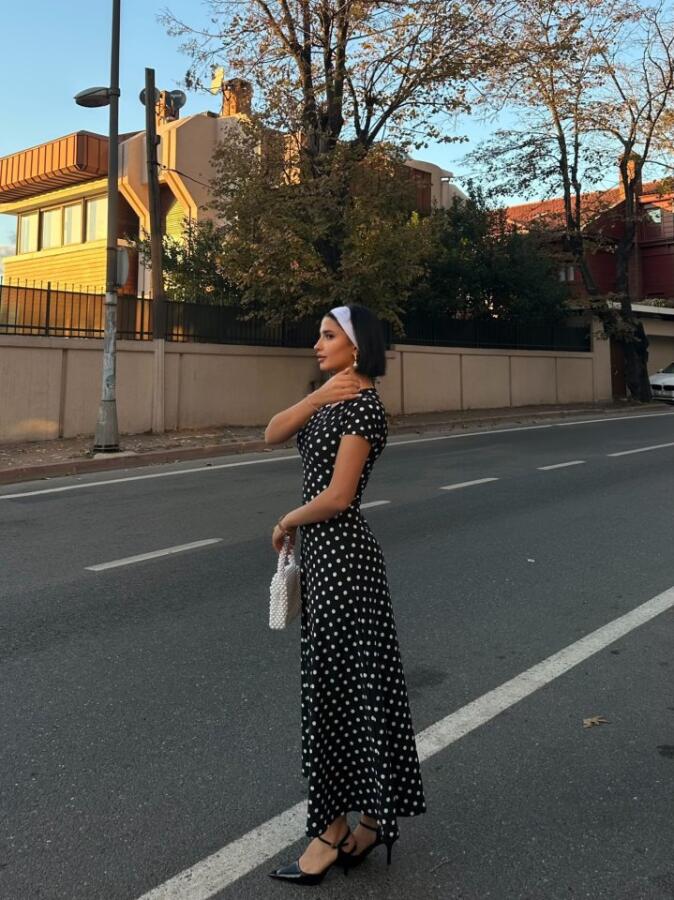 Kadın Kısa Kollu Bisiklet Yaka Puantiyeli Maksi örme Krep Elbise - 2