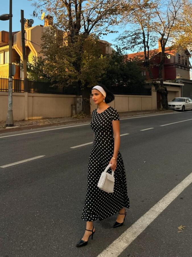 Kadın Kısa Kollu Bisiklet Yaka Puantiyeli Maksi örme Krep Elbise - 4