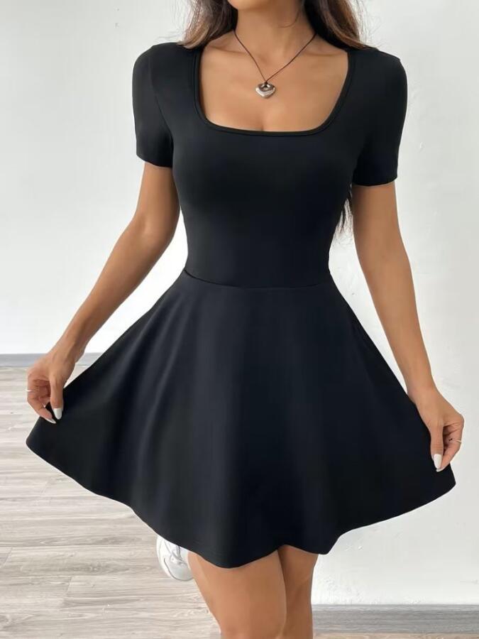 Kadın Kısa Kollu Kare Yakalı Cep Detaylı Dalgıç Elbise Tulum - 2