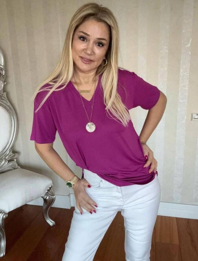 Kadın Kısa Kollu V Yaka Bluz - 1