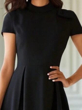 Kadın Kısa Kollu Yarı Balıkçı Yaka Pileli Janjan Krep Midi Elbise - ANGELINO BuyukBedeniz (1)